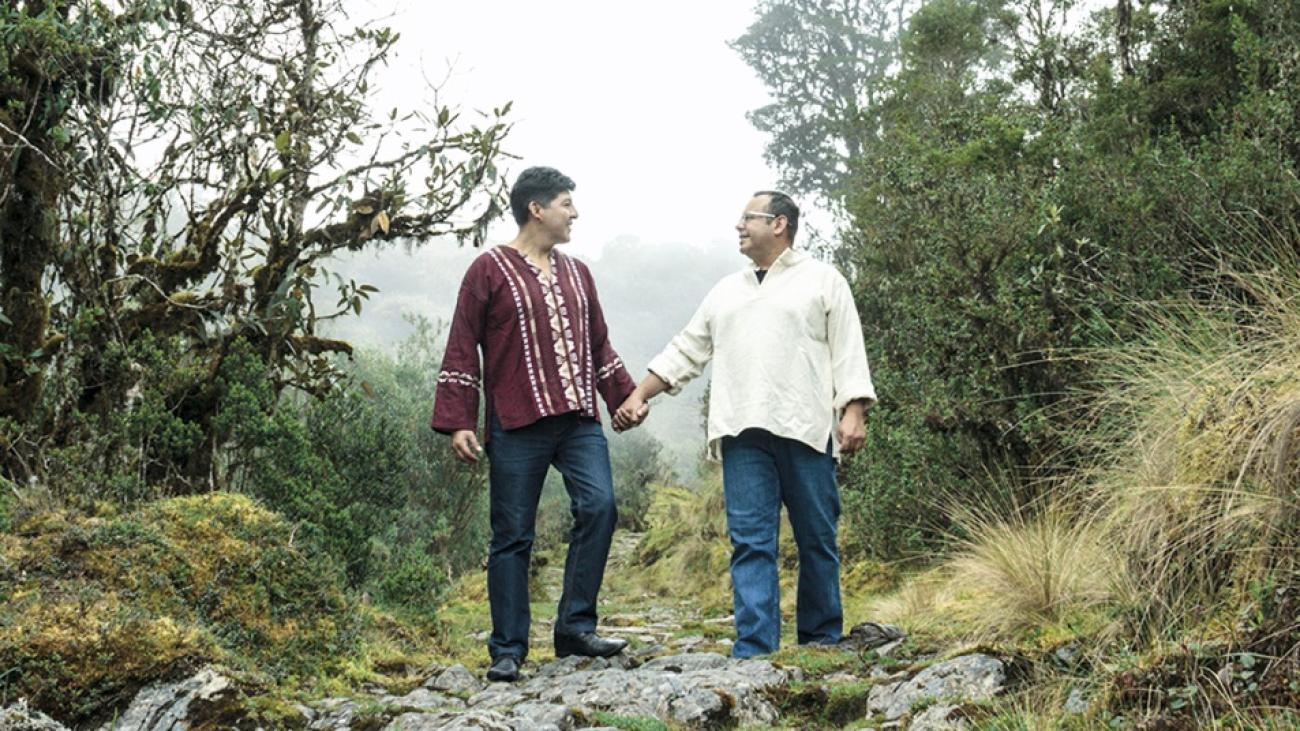 OACNUDH: Avanzan los derechos de las personas LGTBI en Bolivia: la unión libre de David y Guido